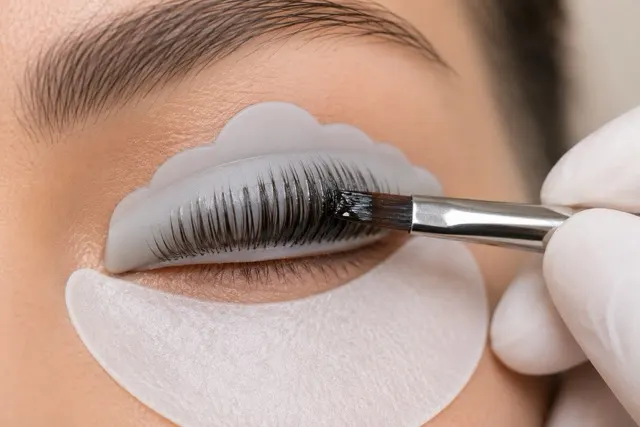 Lash Lift & Tints