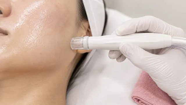 Aesthetic Facial Treatment