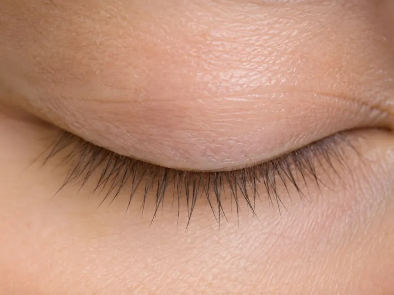 Thin Lashes